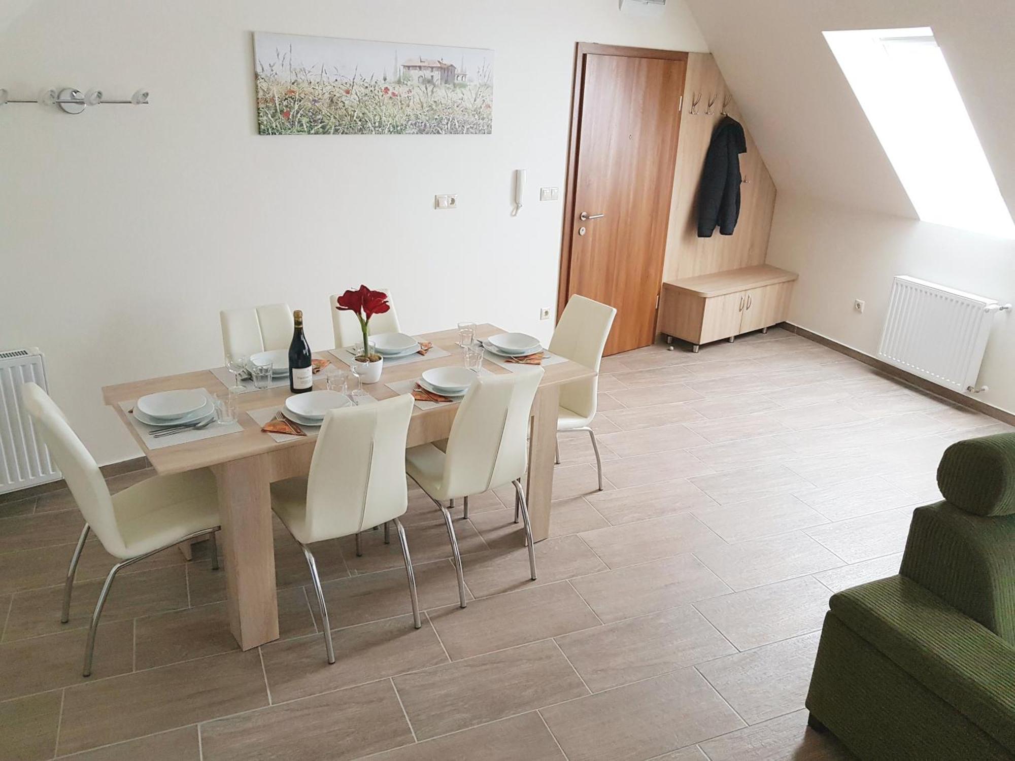 Silver Lodge Apartments Eger Room photo