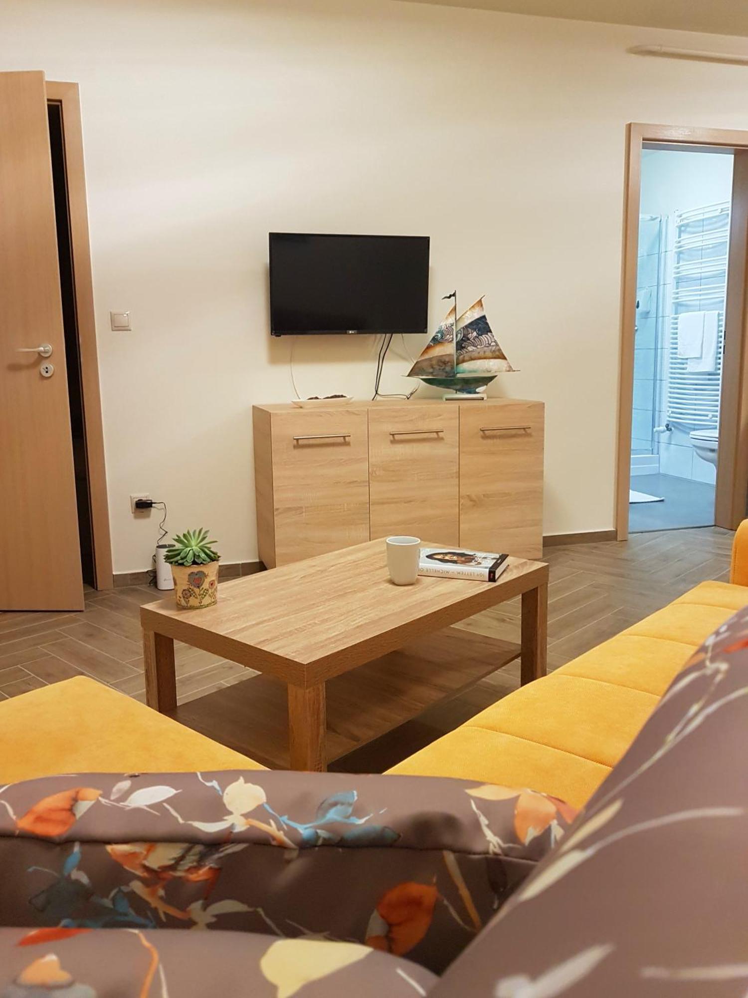 Silver Lodge Apartments Eger Room photo